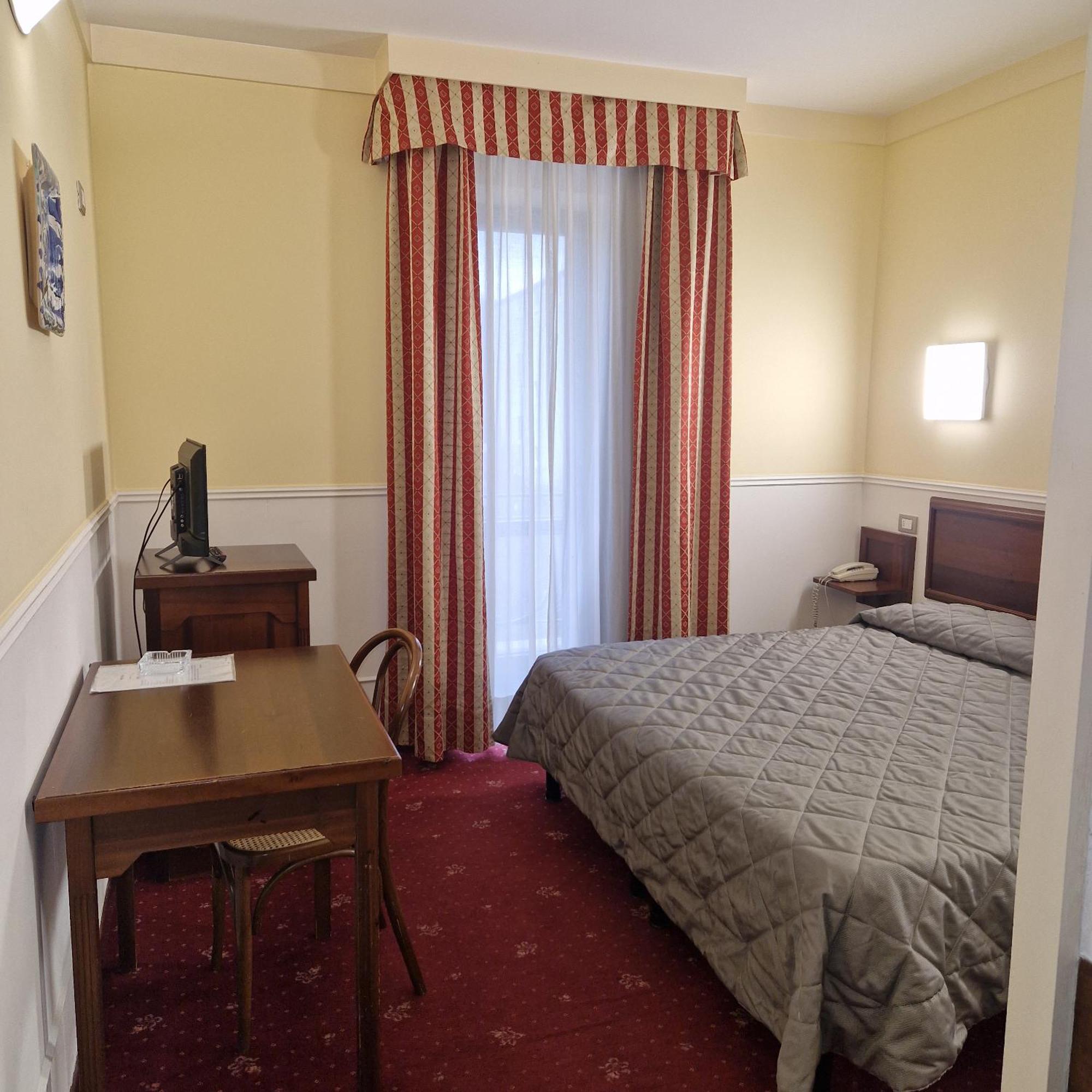 אבלינו Hotel Civita מראה חיצוני תמונה