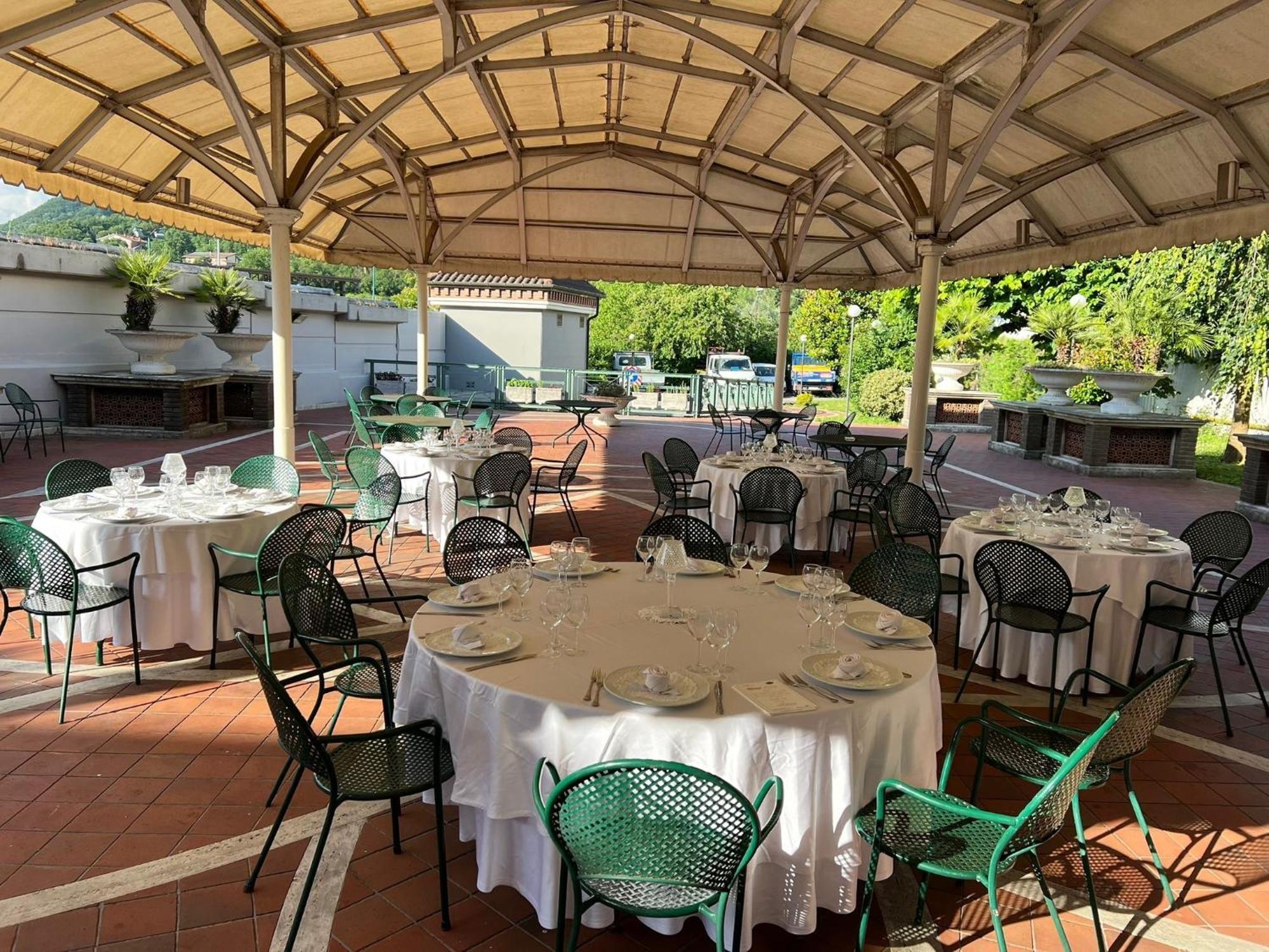 אבלינו Hotel Civita מראה חיצוני תמונה