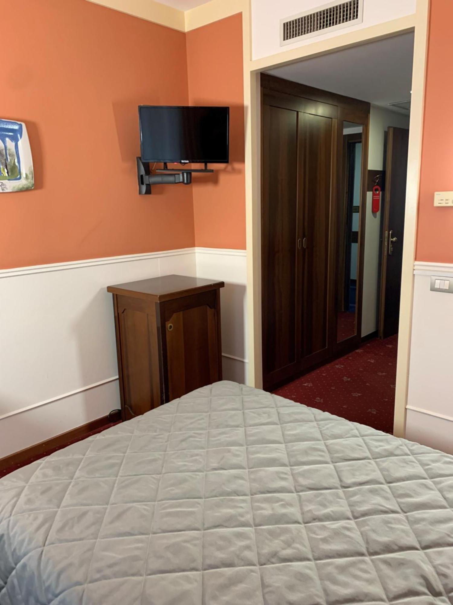 אבלינו Hotel Civita מראה חיצוני תמונה